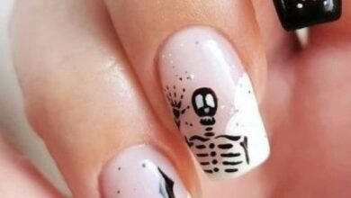 Cute Designs, Easy Art, and Spooky Black Manicures