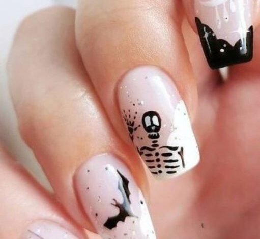 Cute Designs, Easy Art, and Spooky Black Manicures