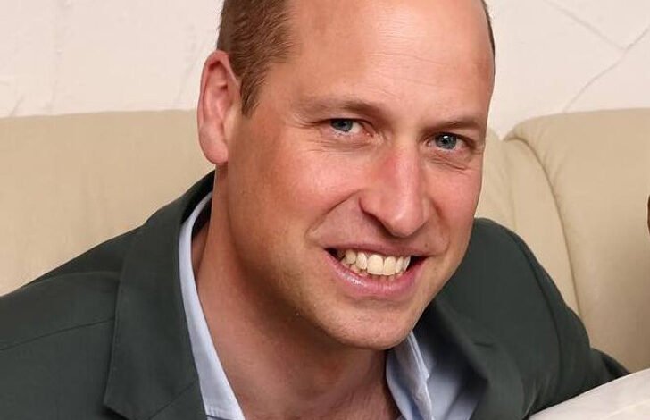 “Just like Harry”, Prince William Flaunts New Look With Beard and Divides Fans / Bright Side