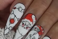 25 Grinch Nails for a Festive Look: Creative and Fun Holiday Nail Art Ideas for Christmas