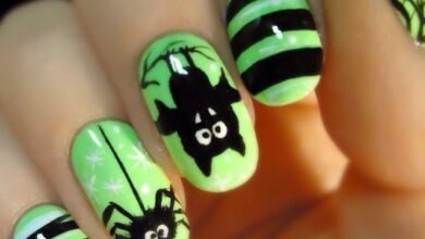 Spooky Designs, Cute Ghosts, and Simple Acrylic Halloween Nails